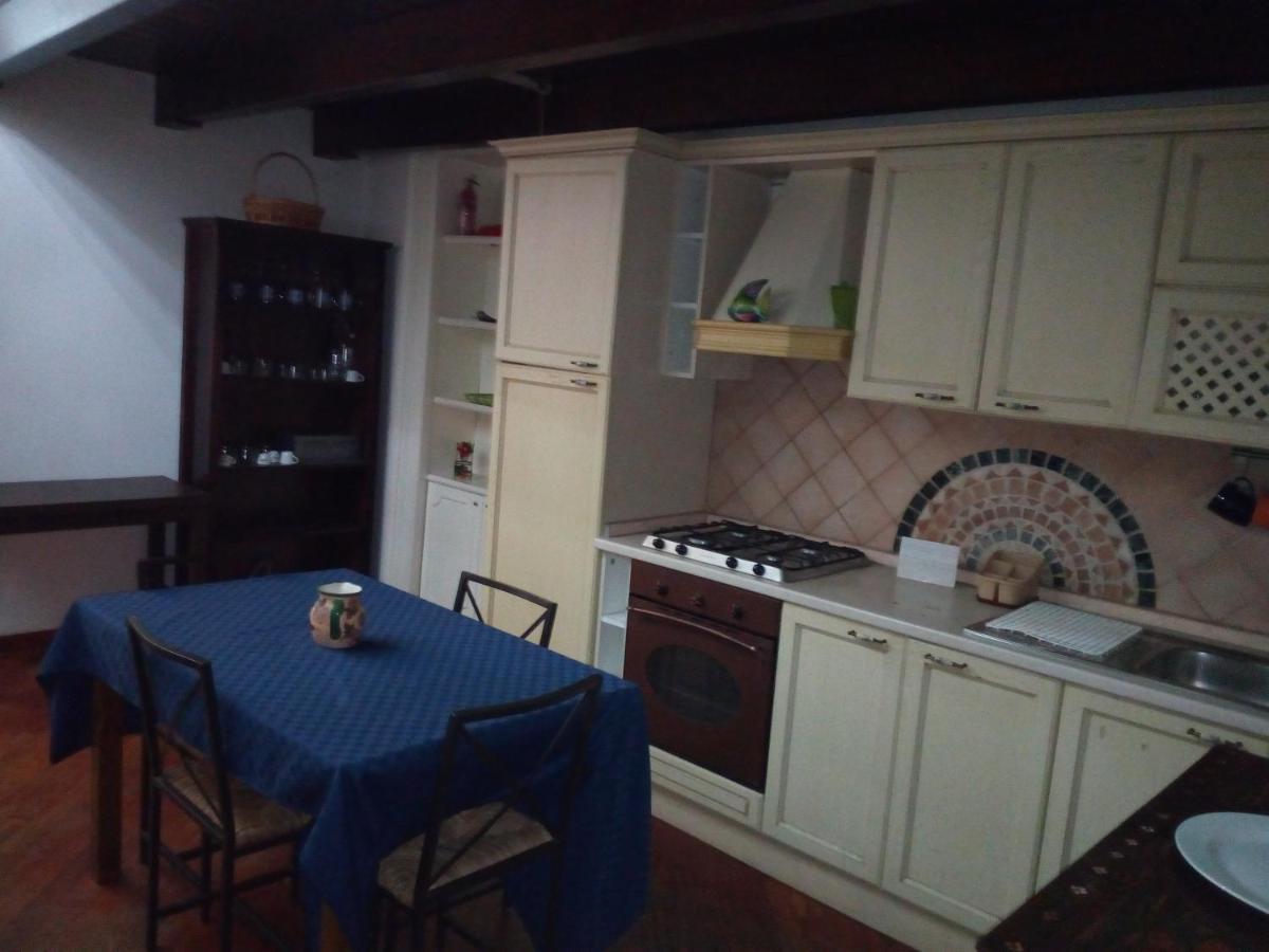Napoli Centro Antico 167 Villa Luaran gambar